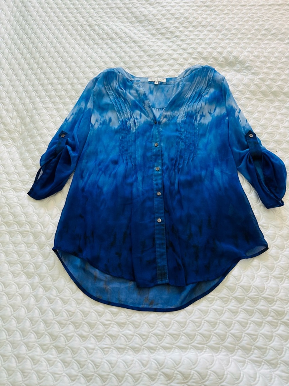 Blue Ombre Button-Front Blouse - Unknown Brand